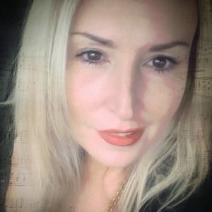 Meet your Posher, Alison